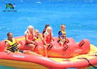 Barcos de pesca com mosca infláveis de encerado do PVC amarelos/brinquedo rebocador vermelho do UFO para esportes da praia