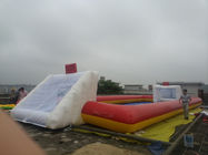 Jogos infláveis dos esportes do campo de jogos inflável do futebol para o uso da família do equipamento do parque de diversões